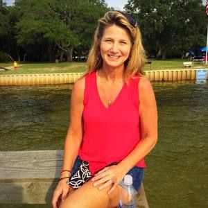 Meet your Posher, Renee